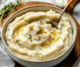Slow Cooker Garlic Mashed Potatoes