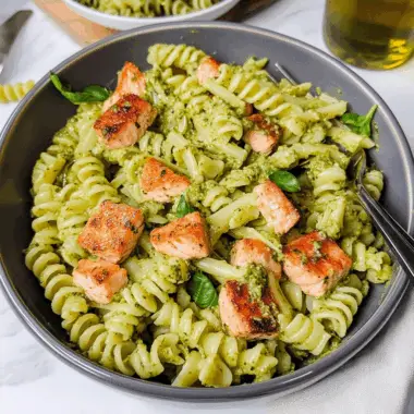 Salmon Pesto Pasta 1