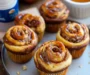 pumpkin cinnamon roll muffins