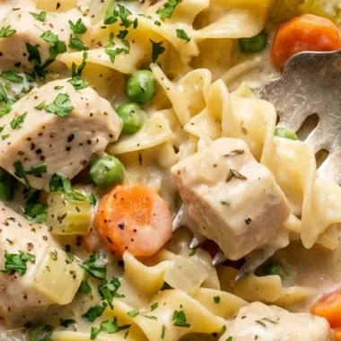 Creamy Chicken and Noodles